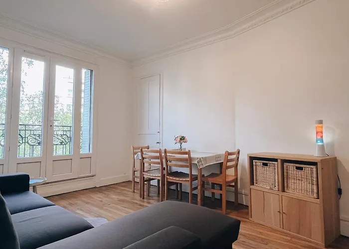 A Deux Pas De Gare De Lyon Apartment *